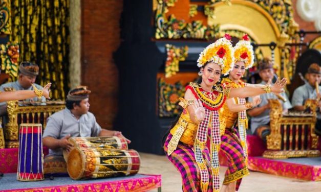 Fenomena Ragam Budaya Di Indonesia Yang Berkembang