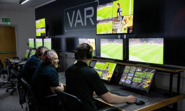 Dampak Teknologi VAR Dalam Sepak Bola Modern