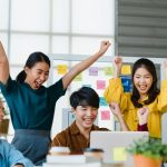 Tren Populer Saat Ini Yang Banyak Diminati Generasi Muda
