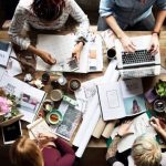 Tren Bisnis Kreatif Yang Menarik Perhatian Generasi Muda